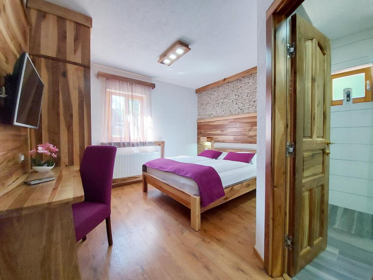 Plitvice Etno House II Panzió Jezerce Kültér fotó